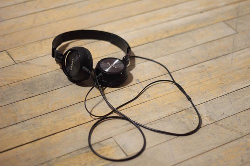 Hidden sounds: Coping with the cacophony of everyday life