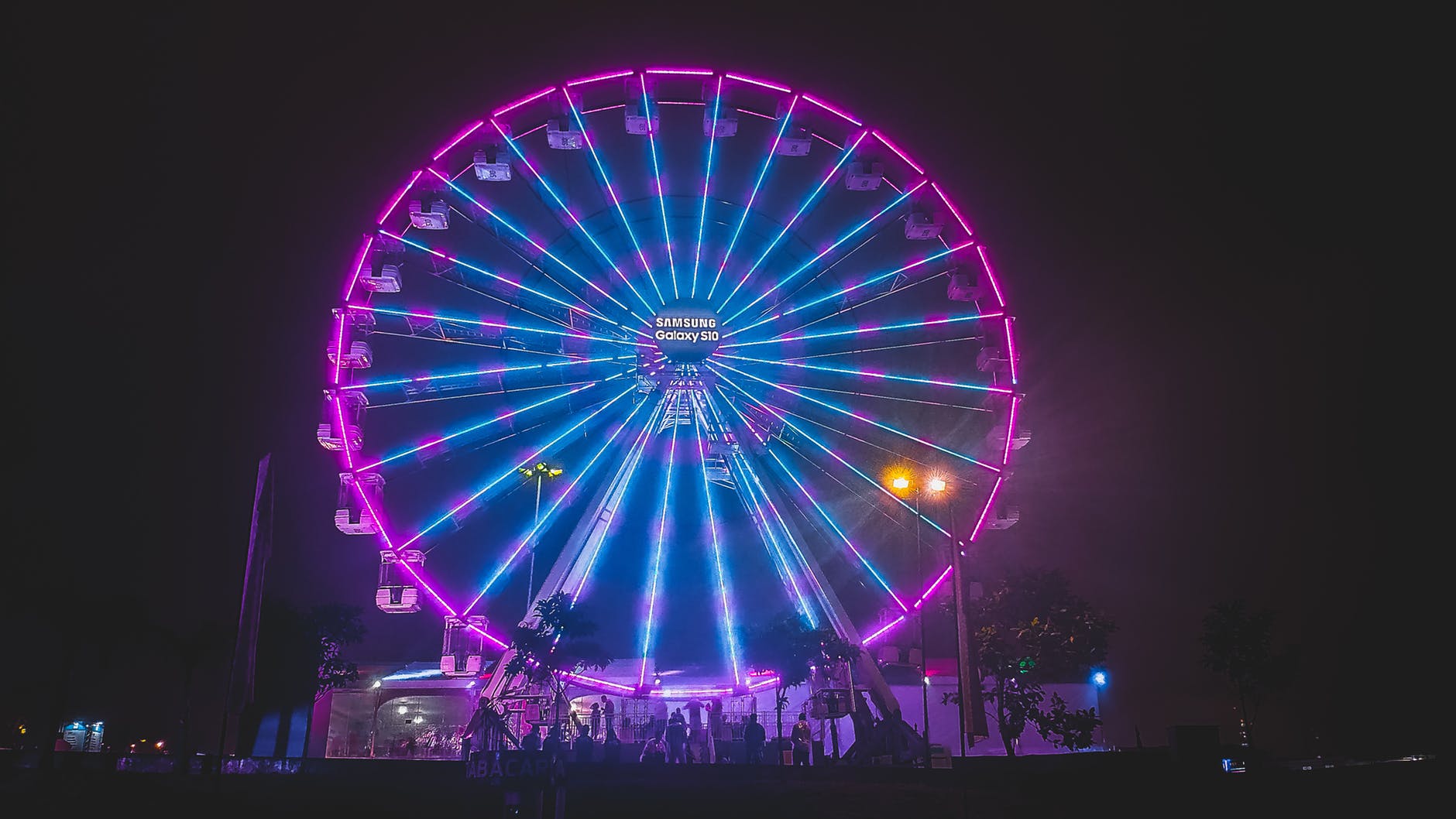 purple lighted ferris wheel
