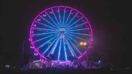 purple lighted ferris wheel
